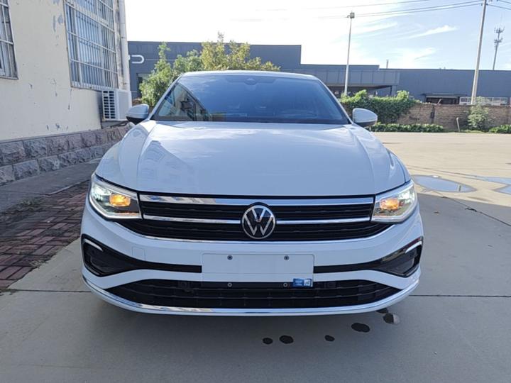 Bora 2023 300TSI DSG photo 2