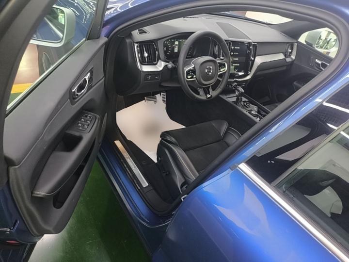 XC60 2019 T5 AWD Sport China V photo 3