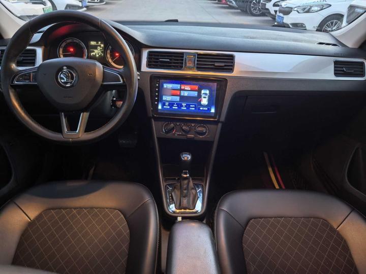 Rapid 2019 1.5L AT Comfort China VI photo 8