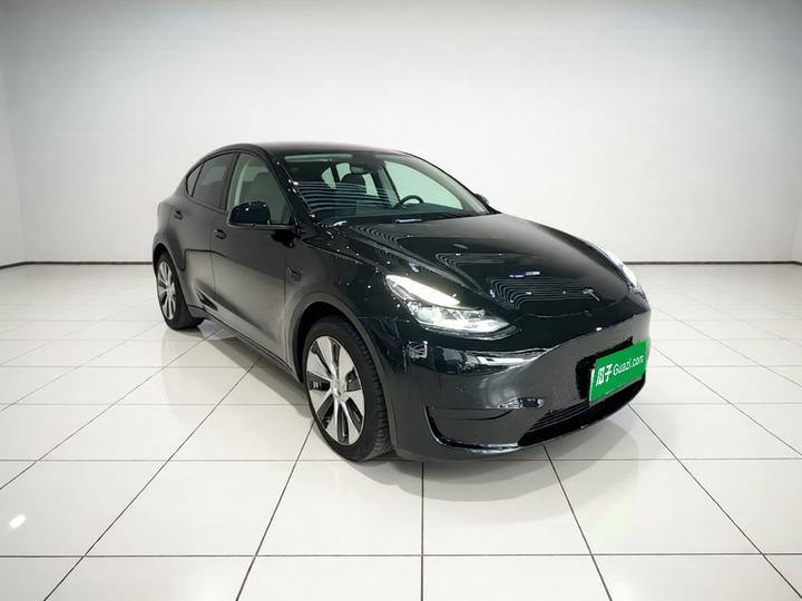 Model Y 2022 Facelift RWD photo 3