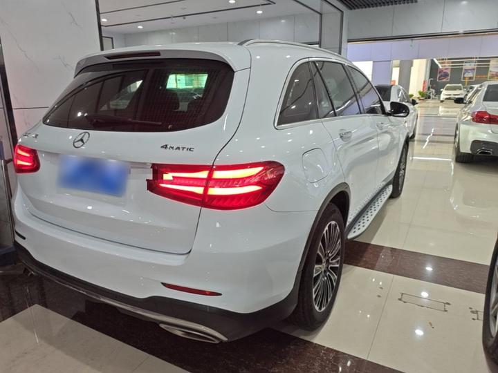 GLC 2019 GLC 260 L 4MATIC Dynamic photo 4