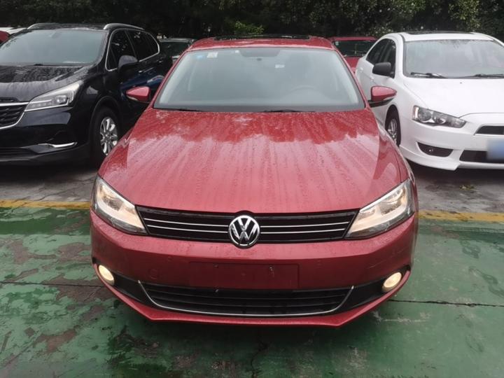 Sagitar 2014 Facelift 1.4TSI AT Luxury photo 2