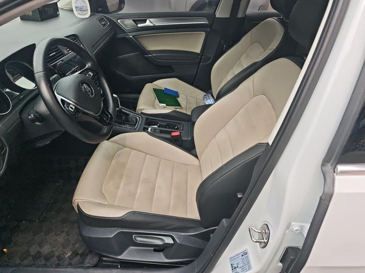 Golf 2017 230TSI AT Luxury Anniversary Edition photo 7