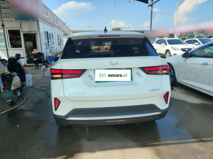 Wuling 2022 1.5L CVT photo 3