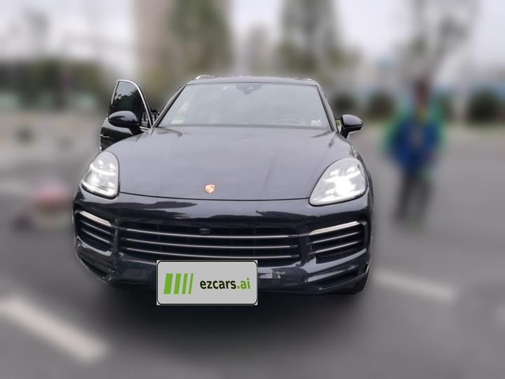 2019 Cayenne 3.0T photo 2