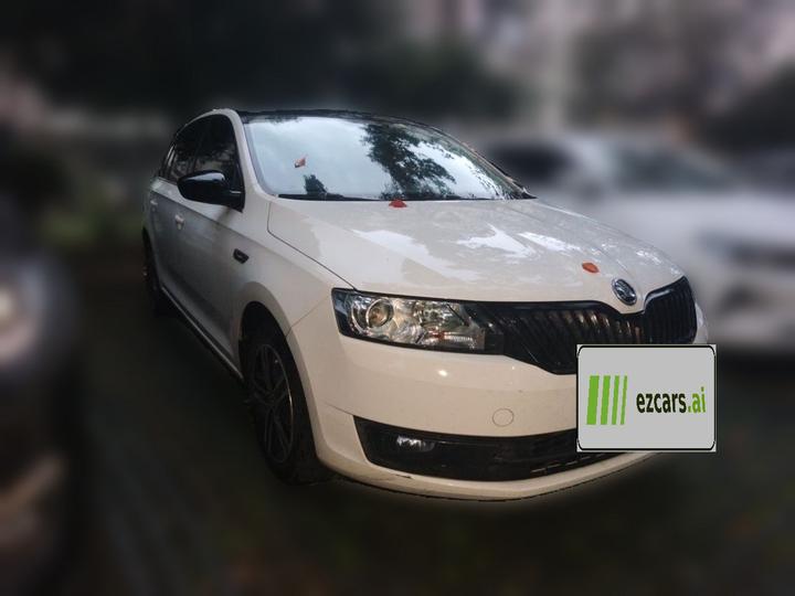 Rapid Spaceback 2016 Facelift 1.6L AT photo 3