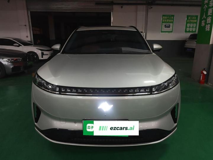 Yipai eπ008 2024 210Max EREV 6-Seater photo 2