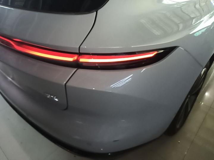ET5T 2025 75kWh Touring photo 7