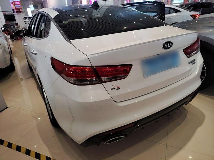 K5 2016 1.6T AT LUX photo 4