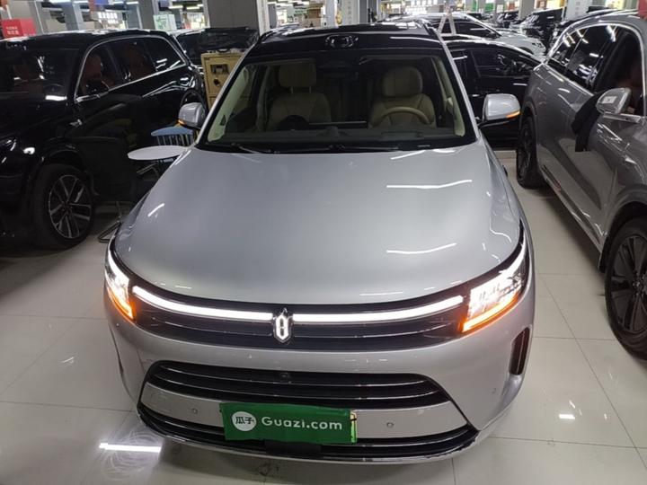 HIMA AITO M7 2024 1.5T ADAS AWD Max 6-Seater photo 2