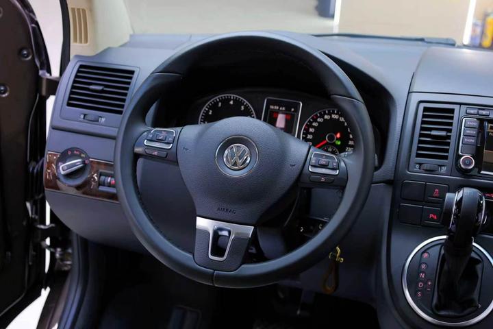 2015 2.0TSI AWD 65 photo 3