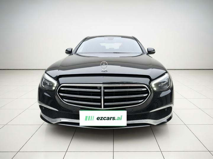 E-Class EV 2022 Facelift E 350 e L PHEV photo 2