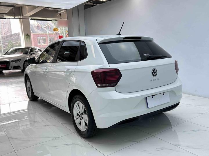 Polo 2023 Facelift Plus 1.5L AT photo 2