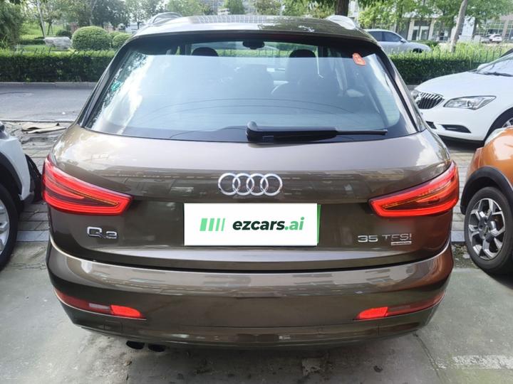 Q3 2013 35 TFSI quattro Tech photo 3