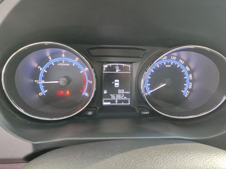 Forthing SX6 2016 1.6L MT Luxury photo 3