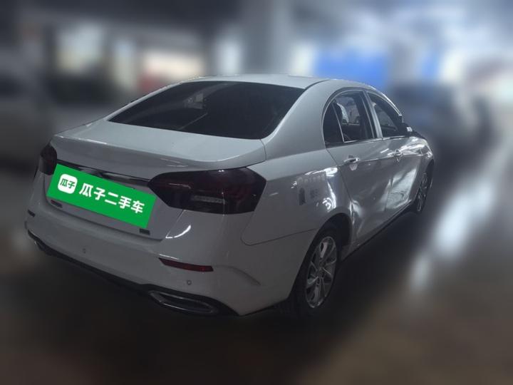 Emgrand 2021 UP 1.5L CVT Luxury photo 6