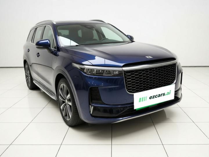 Li Auto ONE 2021 EREV 6-Seater photo 3