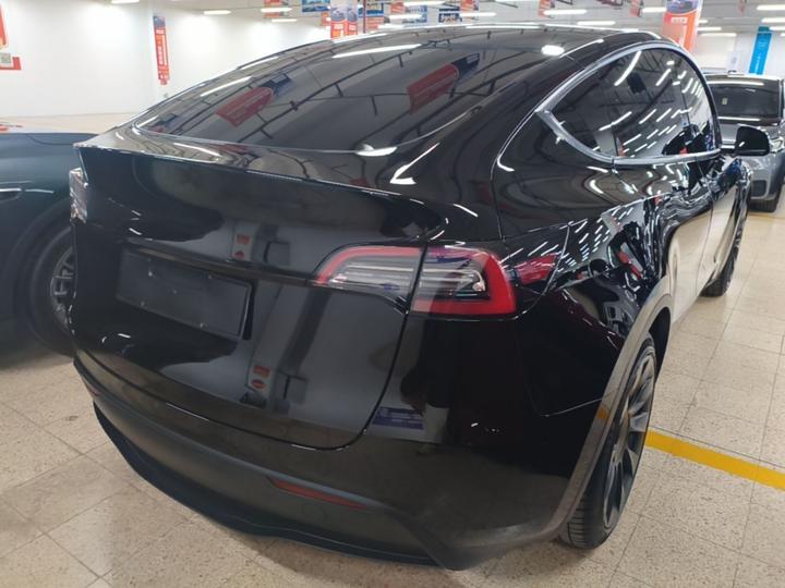 Model Y 2021 Standard Range RWD photo 6