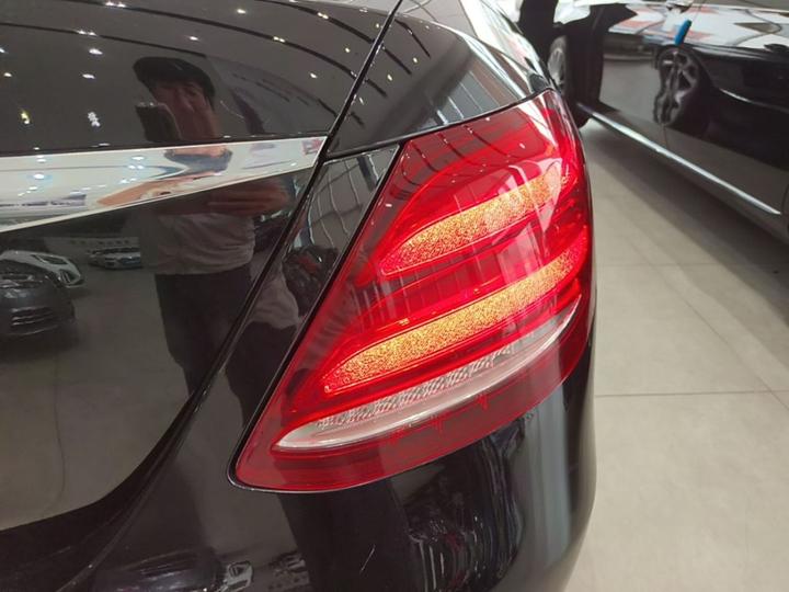 E-Class 2018 Facelift E 200 L Sport 4MATIC photo 7