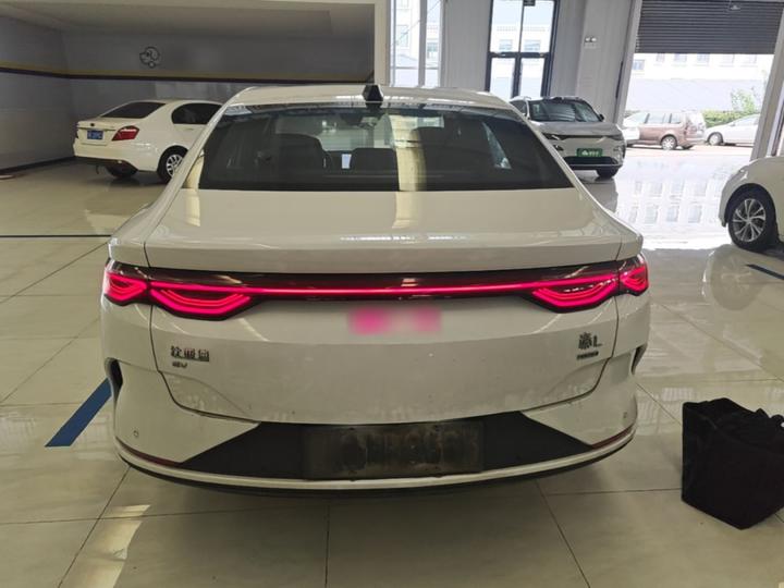 Qin L 2025 EV 545KM photo 3