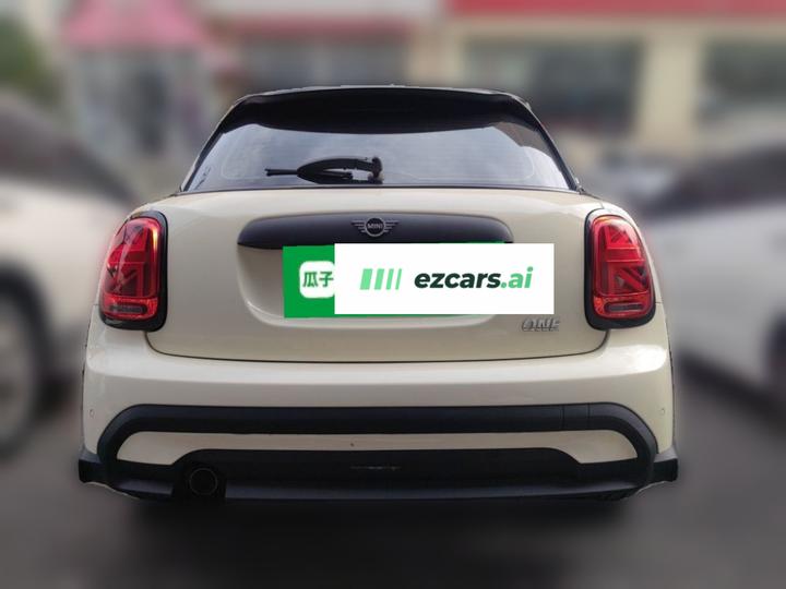 2022 Facelift 1.5T ONE 5-Door PLUS photo 5