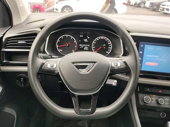 VS5 2024 280TSI AT photo 6