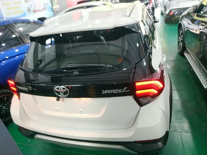 YARiS L 2021 X 1.5L CVT Luxury photo 3