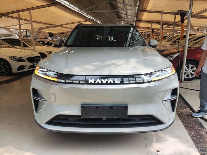 MAX 2025 Hi4 165 Ultra ADAS photo 2