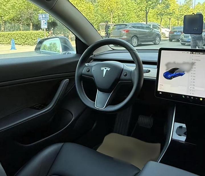 Model 3 2019 Standard Range RWD Upgraded photo 3