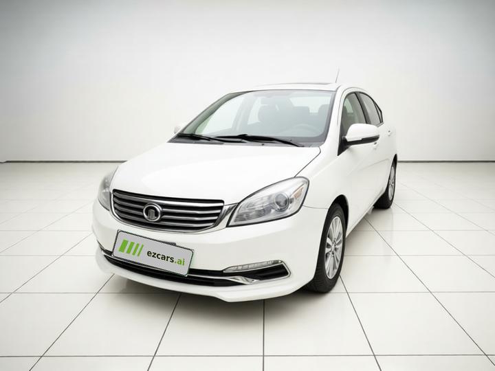 C30 2016 1.5L MT Luxury