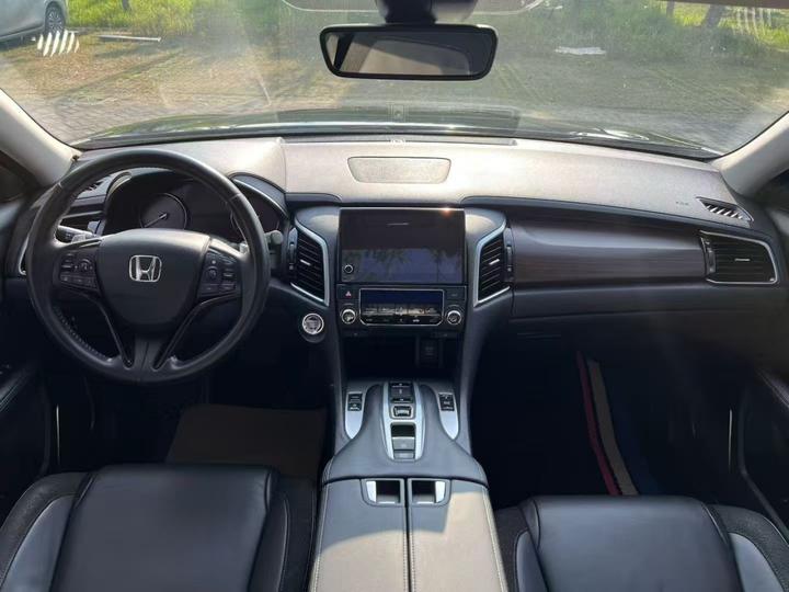 Avancier 2017 370TURBO AWD Exclusive photo 6