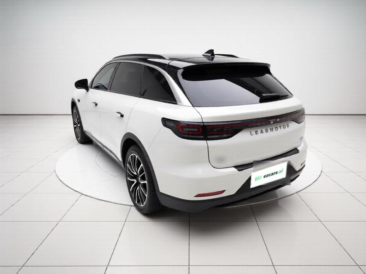 Leapmotor C11 2023 EV 500 Smart photo 4