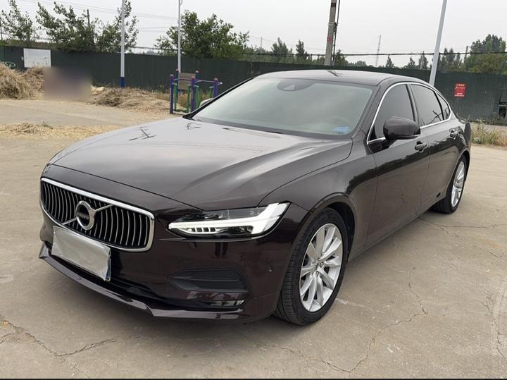 S90 2017 T5