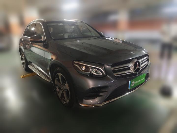 GLC 2017 GLC 260 4MATIC Luxury photo 3