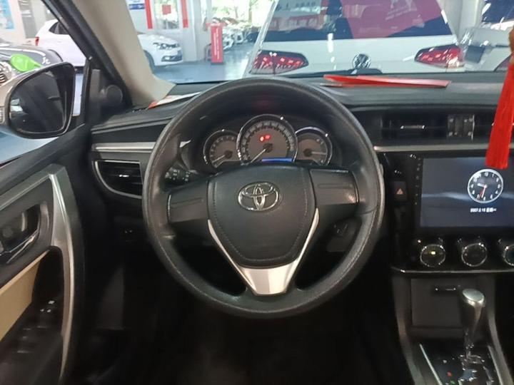 Corolla 2014 1.6L CVT GL photo 6