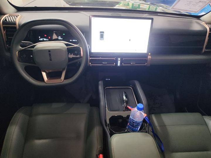 iCAR 03 2024 401km RWD Standard Advanced photo 5