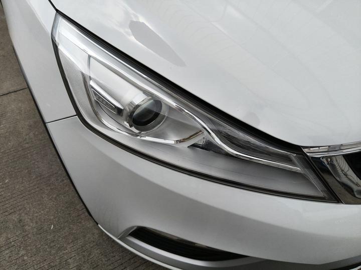 Emgrand GS 2018 1.8L MT photo 7