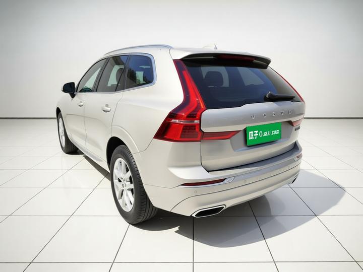 XC60 2021 T5 AWD Luxury photo 4