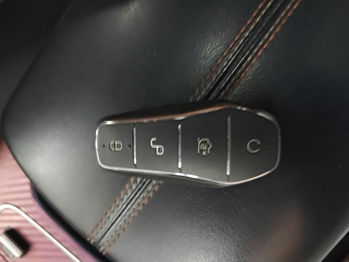 Qin PLUS 2021 EV 500KM Luxury photo 8