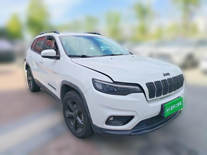 Cherokee 2020 2.0T AWD photo 3