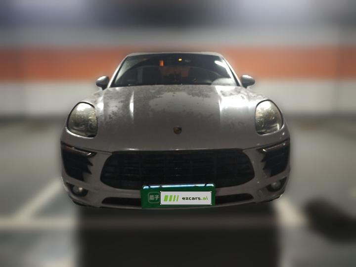 2014 Macan 2.0T photo 2