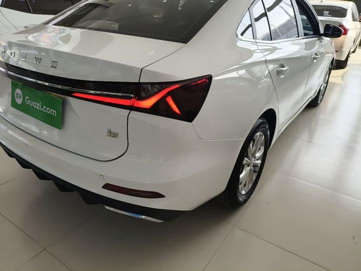 i5 2023 1.5L CVT Luxury photo 7