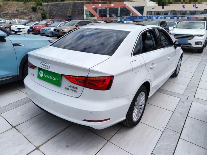 A3 2015 Limousine 35 TFSI photo 4