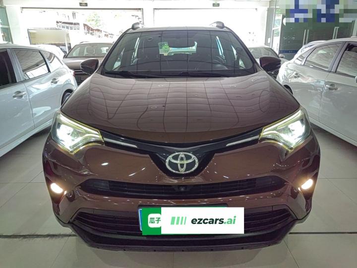 RAV4 2016 2.5L AT AWD Elite photo 2