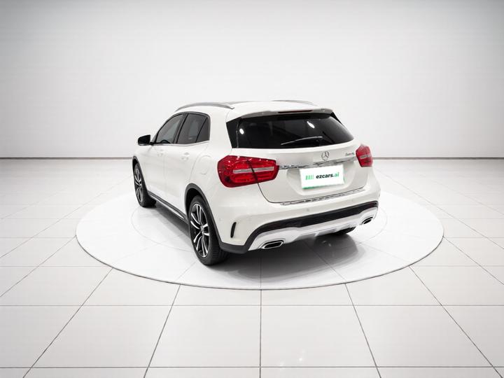 GLA 2015 GLA 260 4MATIC Sport photo 4
