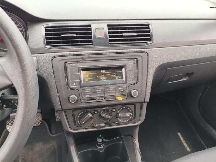 Santana 2018 1.5L MT photo 8