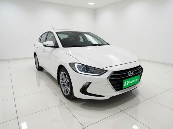 Elantra 2016 1.6L AT Smart Elite photo 3