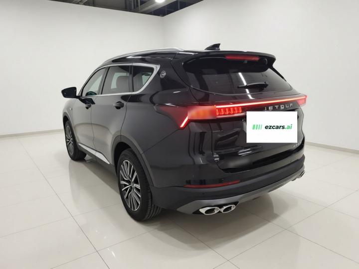 X70 PLUS 2024 Champion 1.5T DCTMAX 5-Seater photo 4