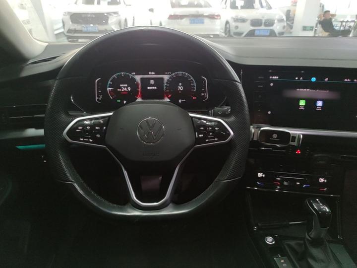 Passat 2023 Facelift 330TSI Luxury photo 2