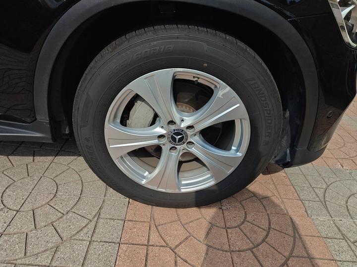 GLC 2020 GLC 260 L 4MATIC Dynamic photo 8